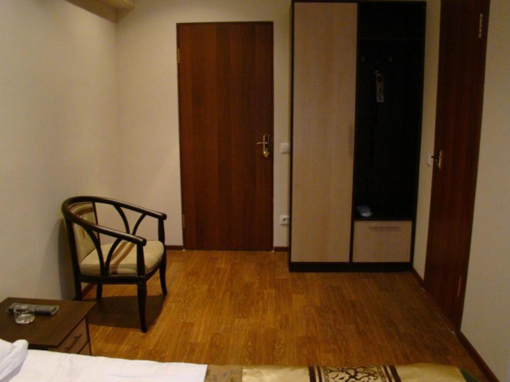 Kausar Hotel Almatý Habitación foto